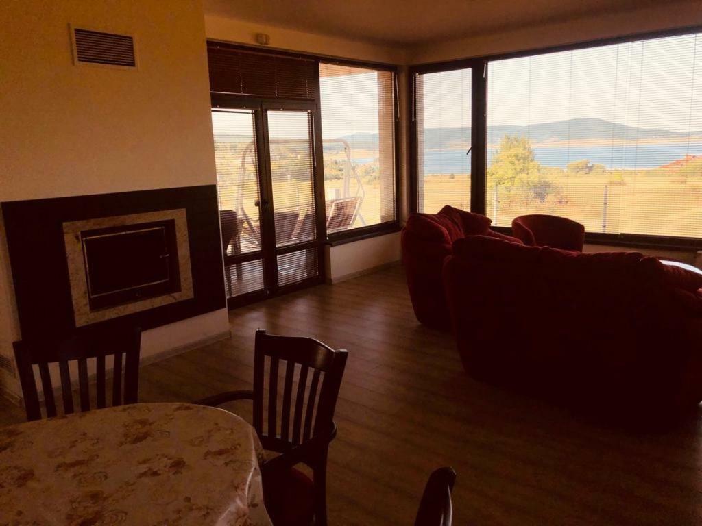 Villa Relax Tsigov Chark ภายนอก รูปภาพ